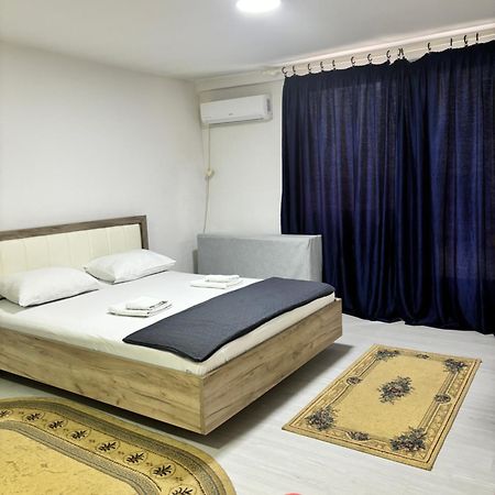 Apartman Sava Nis Exterior foto