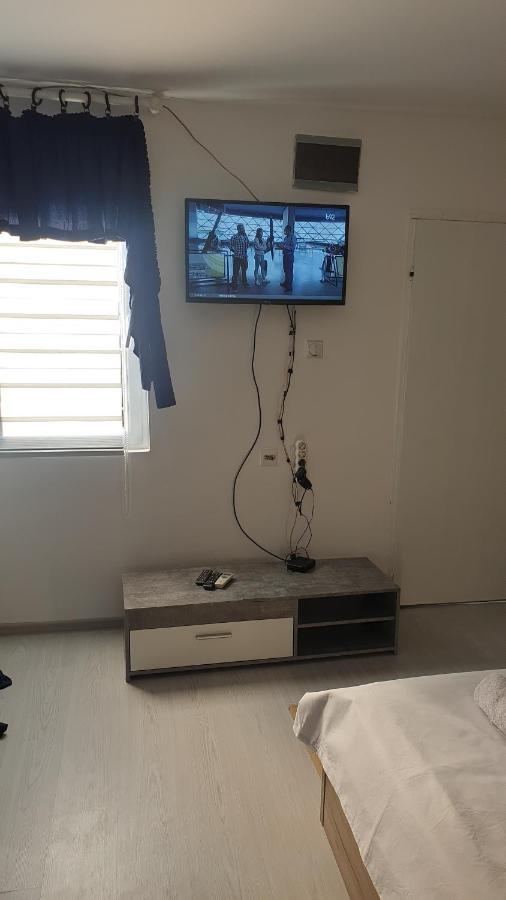 Apartman Sava Nis Exterior foto